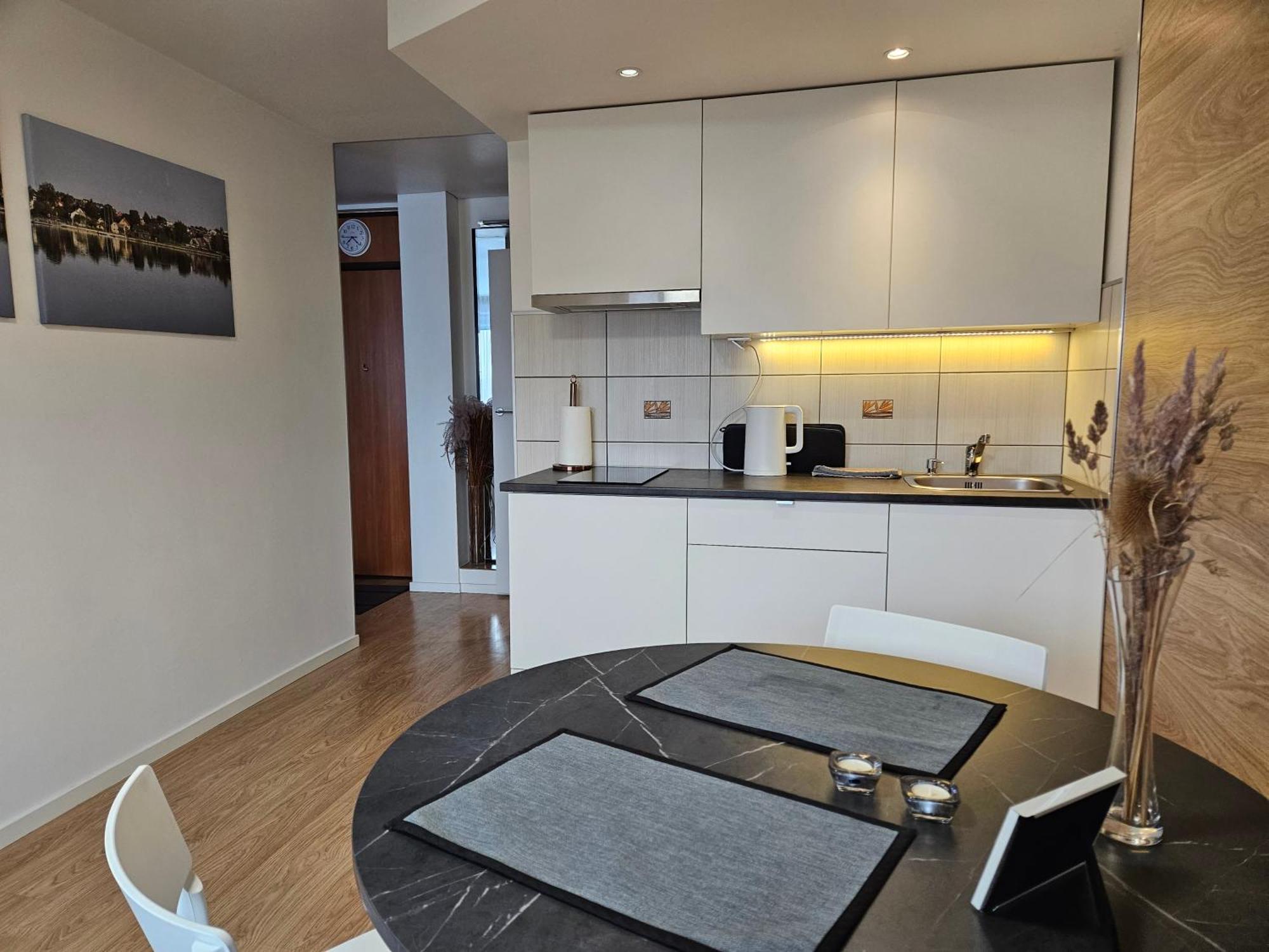 Buto Nuoma Zemaites Gatveje Apartment Telsiai Bagian luar foto